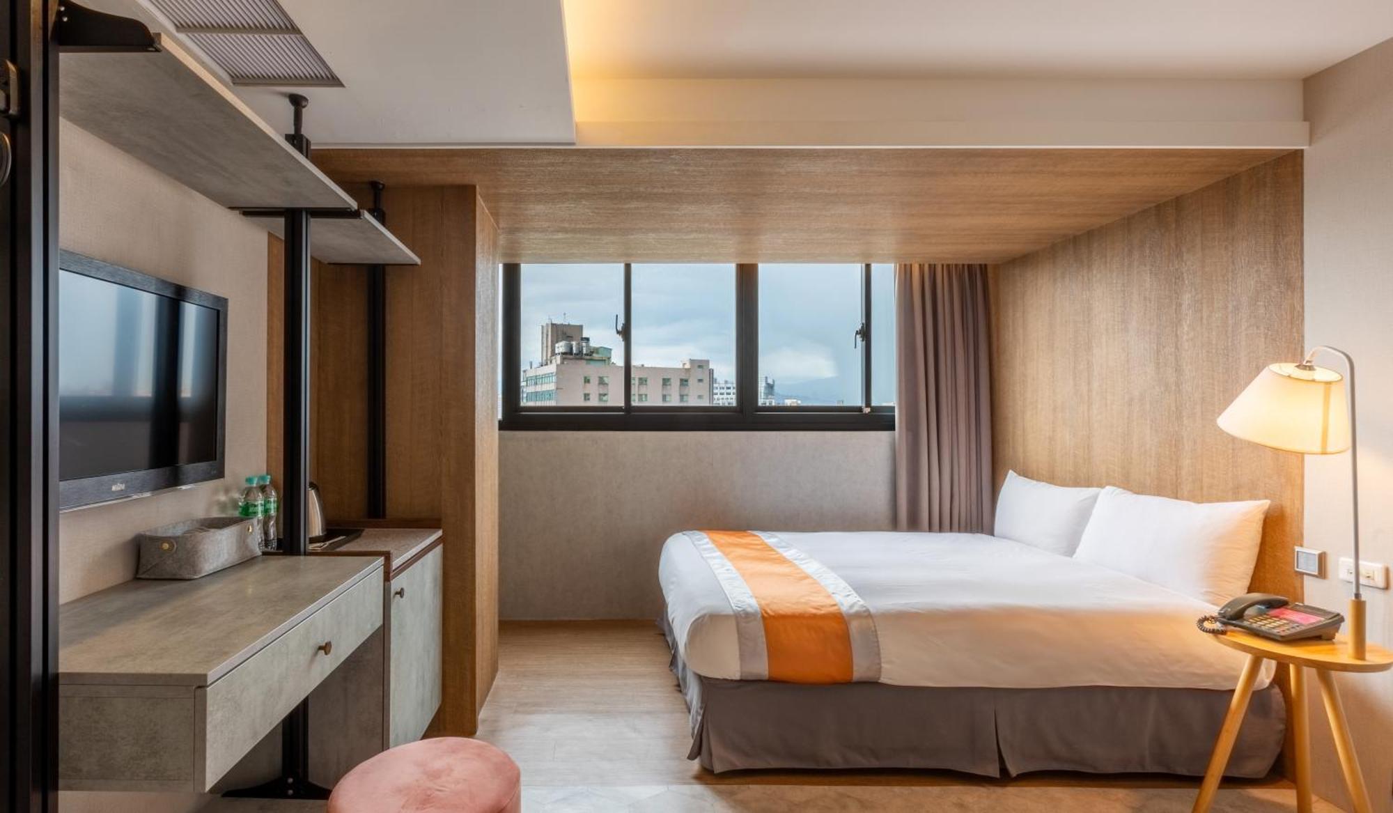Ren Mei Fashion Hotel Taichung Eksteriør billede