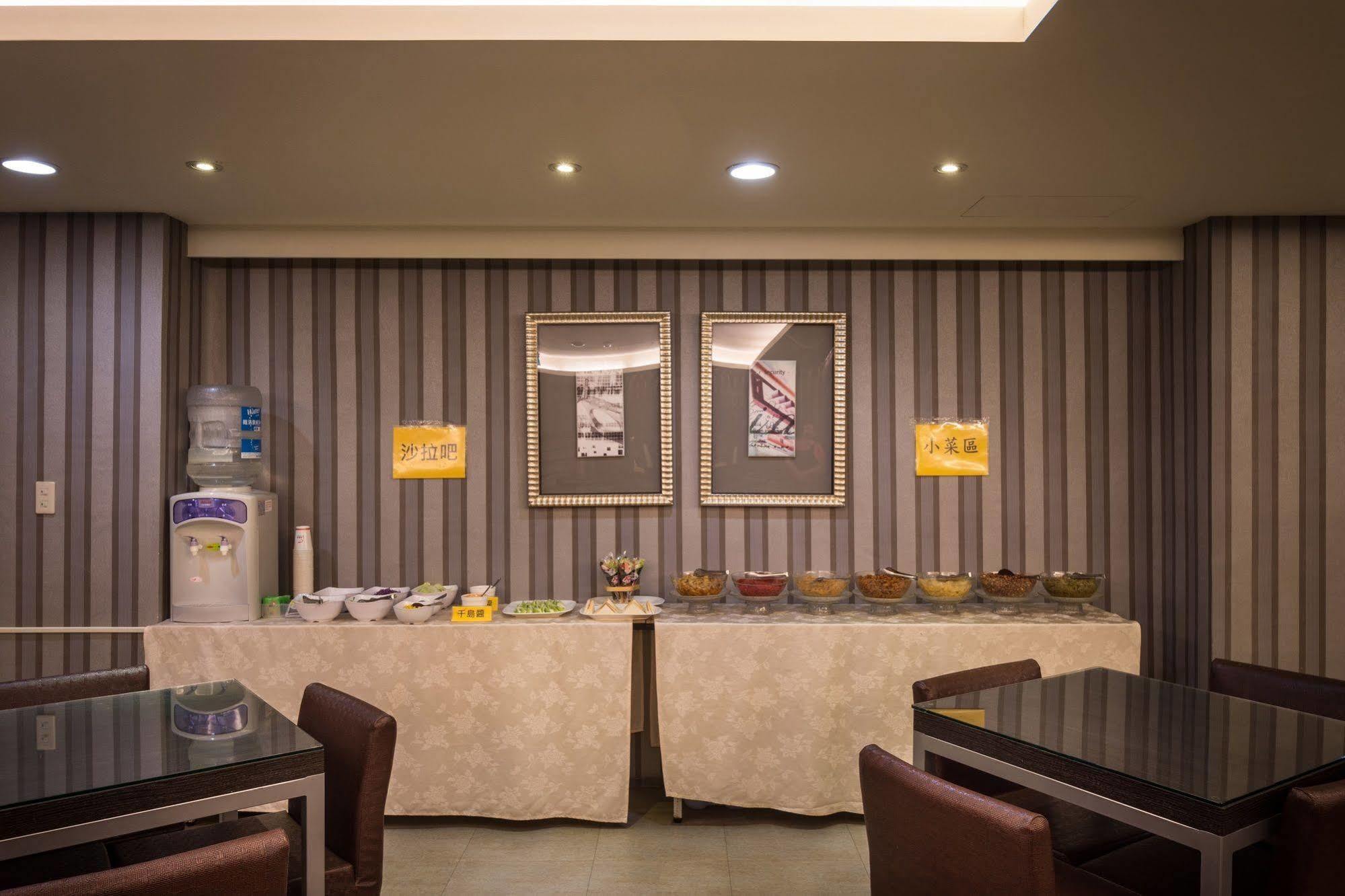 Ren Mei Fashion Hotel Taichung Eksteriør billede